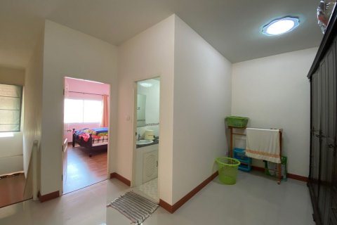 Propriété commerciale à Chiang Mai, Thaïlande № 160052 - photo 15