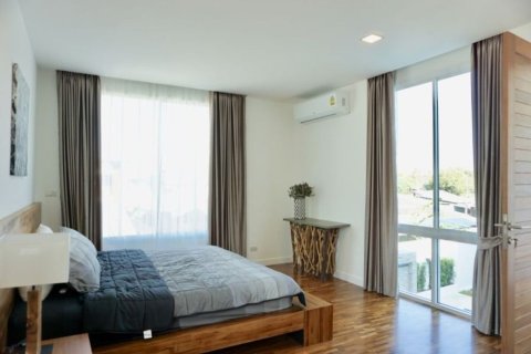 Maison à Chiang Mai, Thaïlande 5 chambres № 160056 - photo 16