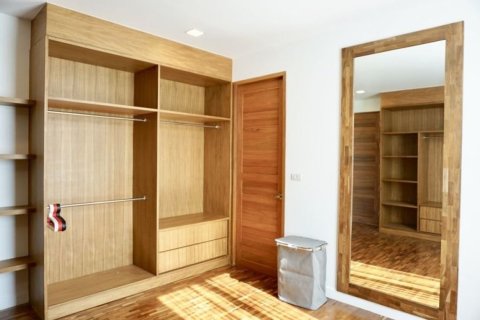 Дом в Чиангмае, Таиланд с 5 спальнями  № 160056 - фото 17