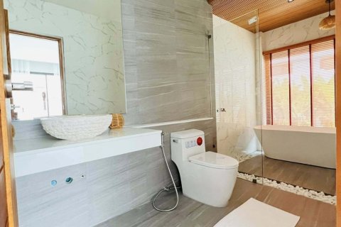 House in Phuket, Thailand 3 bedrooms № 141792 - photo 3