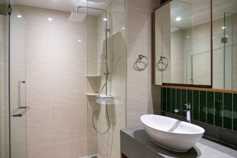 Condo in Phuket, Thailand, 2 bedrooms  № 160693 - photo 13