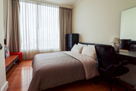 Condo in Watthana, Bangkok, Thailand, 2 bedrooms  № 160689 - photo 11