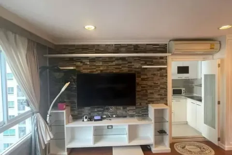 Studio in the Condo in Watthana, Bangkok, Thailand  № 160691 - photo 4