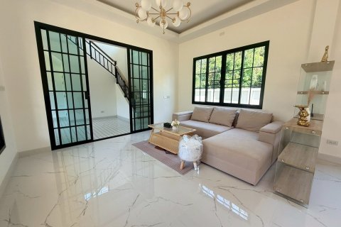 House in Hang Dong, Thailand 4 bedrooms № 160695 - photo 30