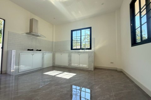 House in Hang Dong, Thailand 4 bedrooms № 160695 - photo 27