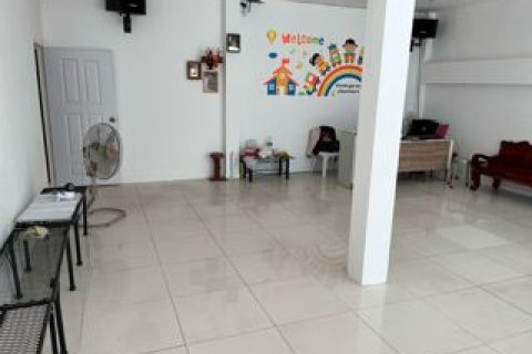 Таунхаус в Варин Чамрапе, Таиланд с 7 спальнями № 159556 - фото 3