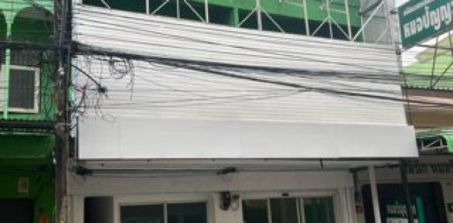 Таунхаус в Варин Чамрапе, Таиланд с 7 спальнями № 159556