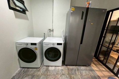 Townhouse in Chatuchak, Bangkok, Thailand 3 bedrooms № 159558 - photo 4