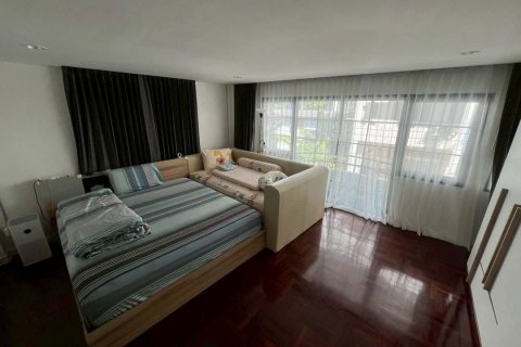 Townhouse in Chatuchak, Bangkok, Thailand 3 bedrooms № 159558 - photo 8