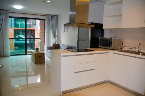 Condo in Watthana, Bangkok, Thailand, 2 bedrooms № 155255 - photo 8