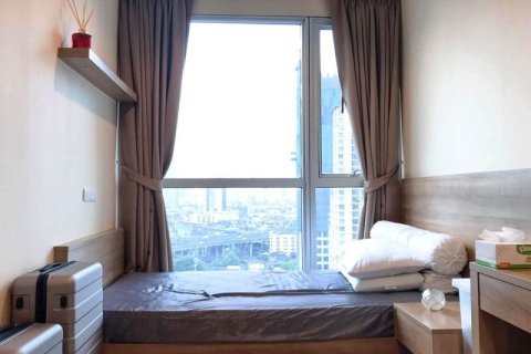 Condo in Khlong Toei, Bangkok, Thailand, 2 bedrooms  № 155254 - photo 8