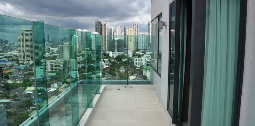 Кондоминиум с 2 спальнями в Клонг Тоэй, Бангкок, Таиланд № 155256