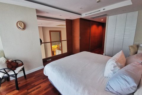 Condo in Pathum Wan, Bangkok, Thailand, 2 bedrooms № 155258 - photo 8