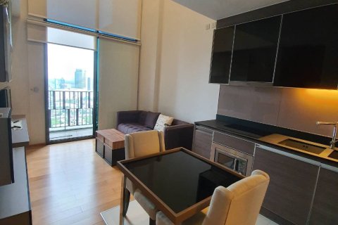 Condo à Khlong Toei, Bangkok, Thaïlande, 2 chambres № 155257 - photo 6