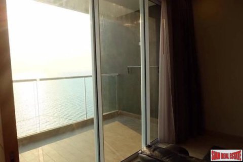 Apartment on Jomtien Beach, Pattaya, Thailand 1 bedroom № 193254 - photo 5