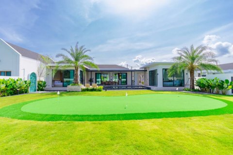 Вилла в Хуа Хине, Таиланд с 3 спальнями  № 146782 - фото 1