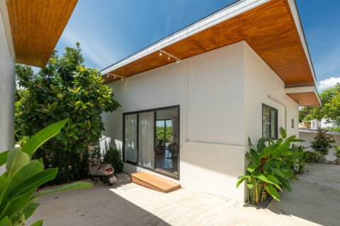 Villa à Surat Thani, Thaïlande 1 chambre № 146780 - photo 5