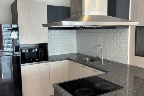 Condo in Bangkok, Thailand, 3 bedrooms  № 146776 - photo 9