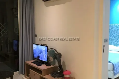 Condominio de 1 dormitorio en Jomtien Beach, Pattaya, Tailandia № 213029 - foto 3