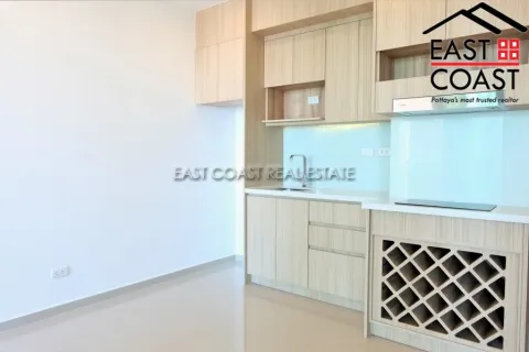 Condominio de 1 dormitorio en Pattaya, Tailandia № 213031 - foto 3