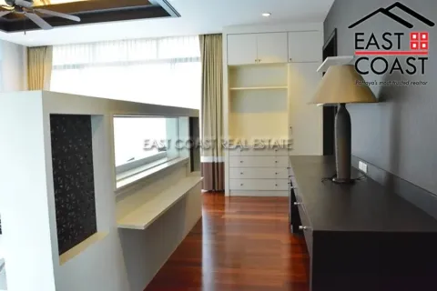 Casa de 3 dormitorios en Pattaya, Tailandia № 213026 - foto 5