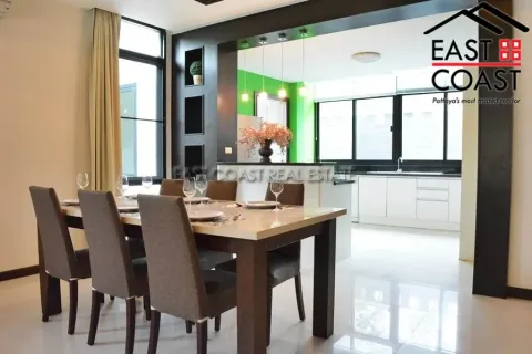 Casa de 3 dormitorios en Pattaya, Tailandia № 213026 - foto 3