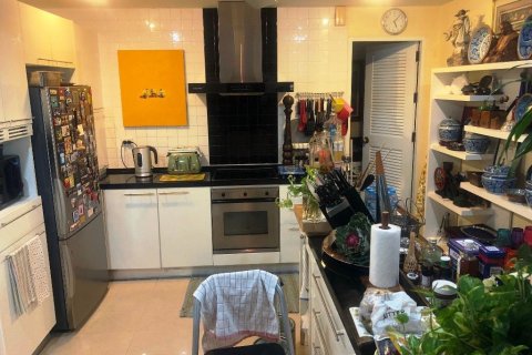 Condo in Watthana, Bangkok, Thailand, 3 bedrooms  № 158701 - photo 9