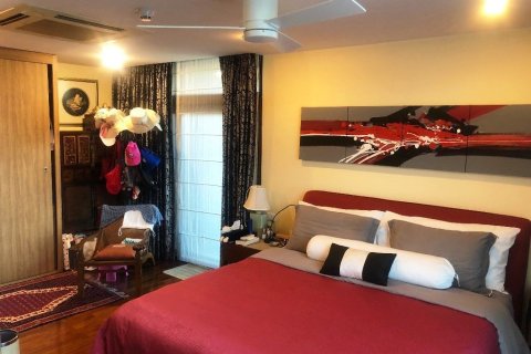 Condo in Watthana, Bangkok, Thailand, 3 bedrooms  № 158701 - photo 10