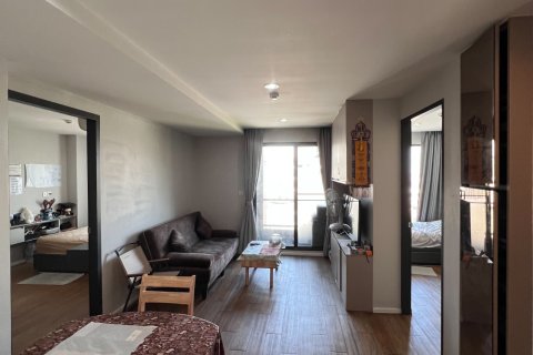 Condo à Samut Prakan, Thaïlande, 2 chambres № 158702 - photo 2