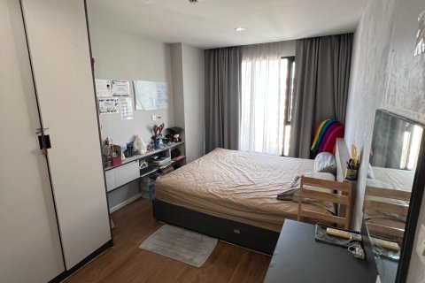 Condo à Samut Prakan, Thaïlande, 2 chambres № 158702 - photo 5