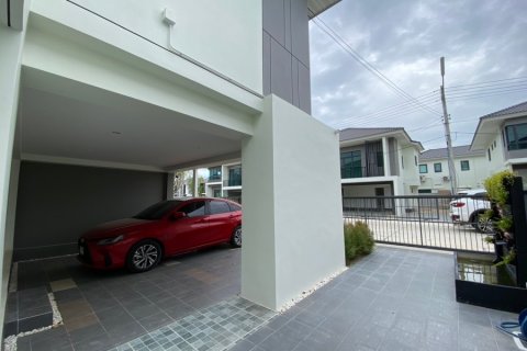 Villa in Hua Hin, Thailand 4 bedrooms № 205678 - photo 29
