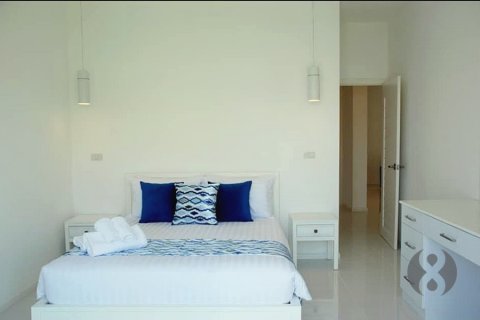 Villa in Hua Hin, Thailand 3 bedrooms № 205676 - photo 17