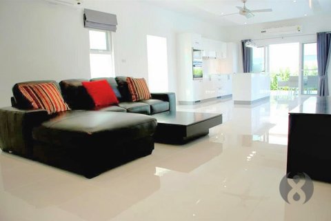 Villa in Hua Hin, Thailand 3 bedrooms № 205676 - photo 8
