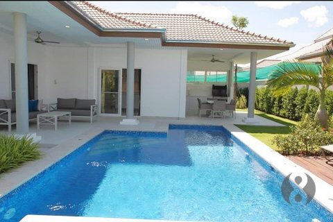 Villa à Hua Hin, Thaïlande 3 chambres № 205676