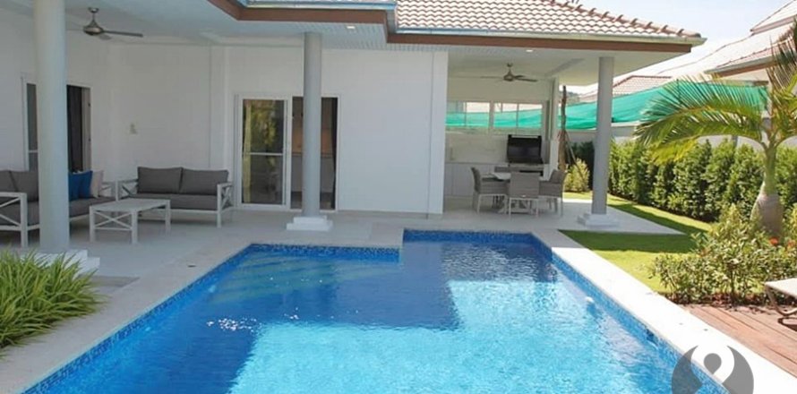 Villa in Hua Hin, Thailand 3 bedrooms № 205676