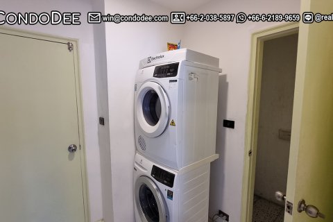 Condo in Watthana, Bangkok, Thailand, 3 bedrooms № 200884 - photo 6