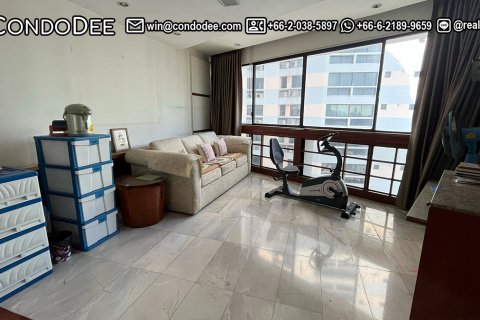 Condo in Khlong Toei, Bangkok, Thailand, 3 bedrooms № 200889 - photo 3