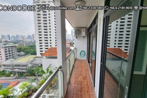 Condo in Watthana, Bangkok, Thailand, 2 bedrooms № 200885 - photo 11
