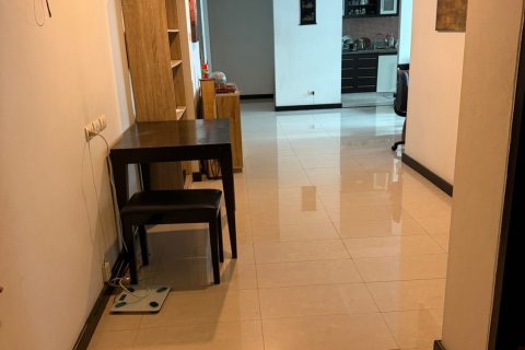 Кондоминиум с 2 спальнями в Ваттхане, Бангкок, Таиланд № 149710 - фото 15