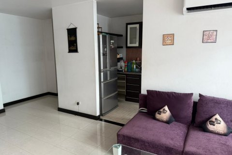 Кондоминиум с 2 спальнями в Ваттхане, Бангкок, Таиланд № 149710 - фото 10