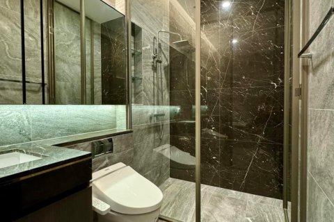 Condo in Khlong Toei, Bangkok, Thailand, 2 bedrooms  № 158225 - photo 4