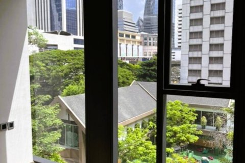 Condo in Bangkok, Thailand, 2 bedrooms  № 180770 - photo 24
