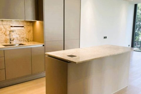 Condo in Bangkok, Thailand, 2 bedrooms  № 180770 - photo 21