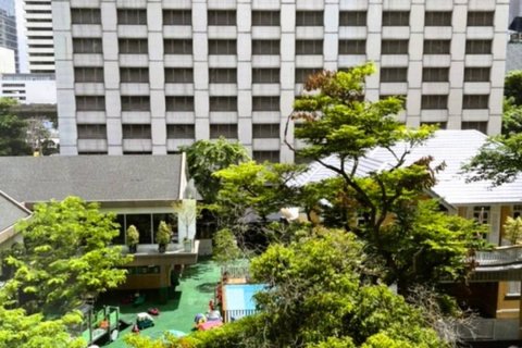 Condo in Bangkok, Thailand, 2 bedrooms  № 180770 - photo 17