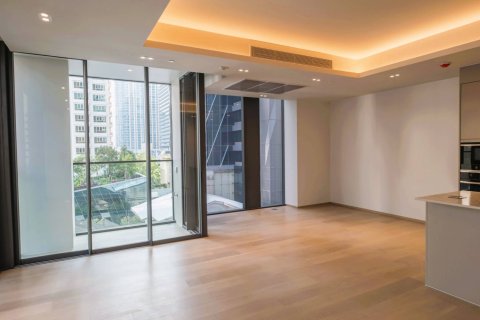 Condo in Bangkok, Thailand, 2 bedrooms  № 180771 - photo 2