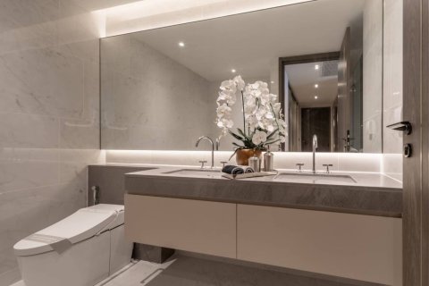 Condo in Bangkok, Thailand, 2 bedrooms  № 180771 - photo 6