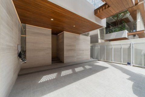 Кондоминиум с 5 спальнями в Бангкоке, Таиланд № 133661 - фото 2