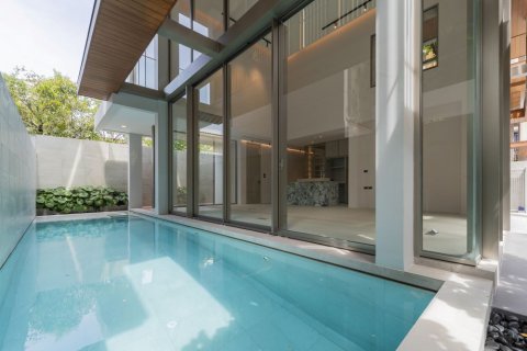 Кондоминиум с 5 спальнями в Бангкоке, Таиланд № 133661 - фото 8