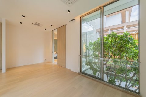 Кондоминиум с 5 спальнями в Бангкоке, Таиланд № 133661 - фото 17