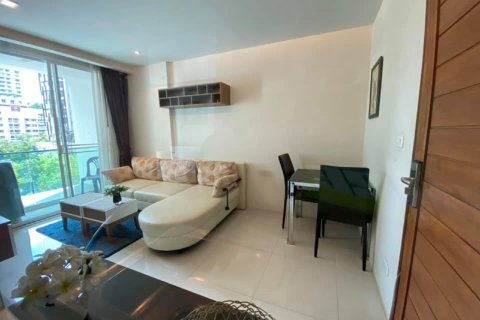 Condo in Bangkok, Thailand, 1 bedroom № 200693 - photo 6